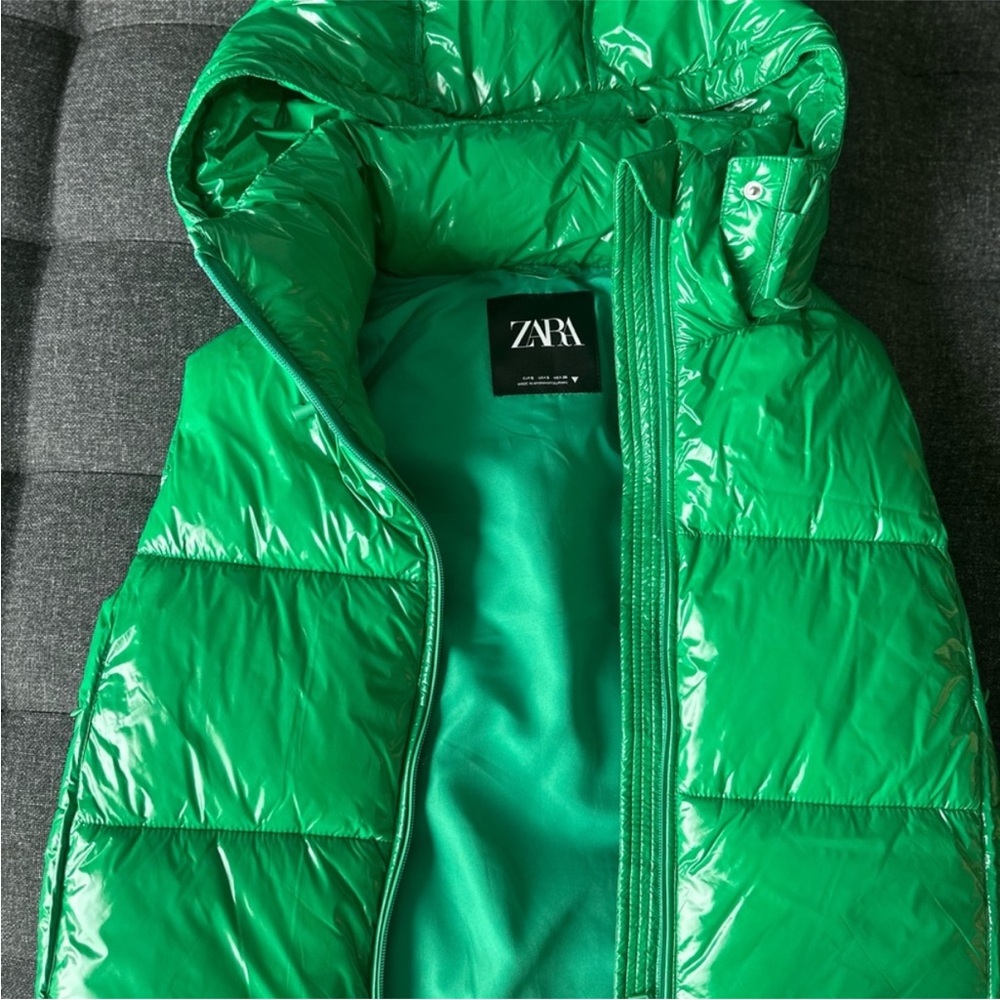 Zara Green Puffer Vest Jacket